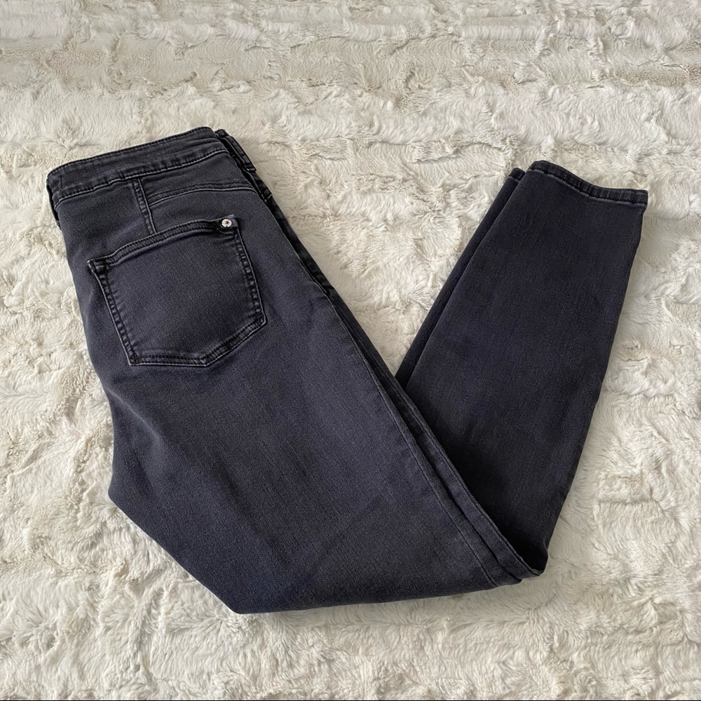 J Brand Women's Gray Super Skinny Jeans Size 32